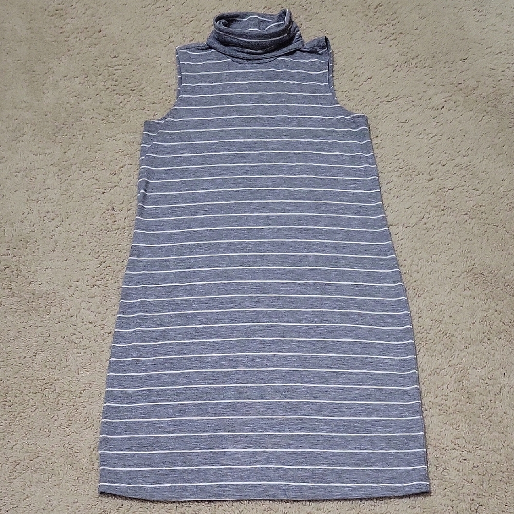 Old Navy Gray and White Striped Dress